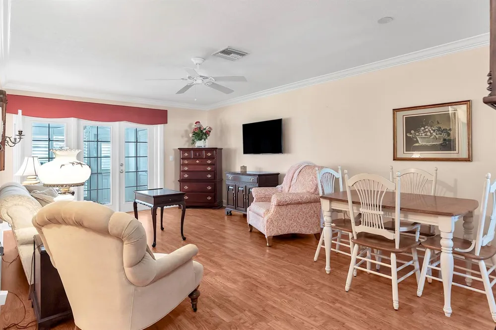 2930 Crosley Drive E #M West Palm Beach, FL 33415
