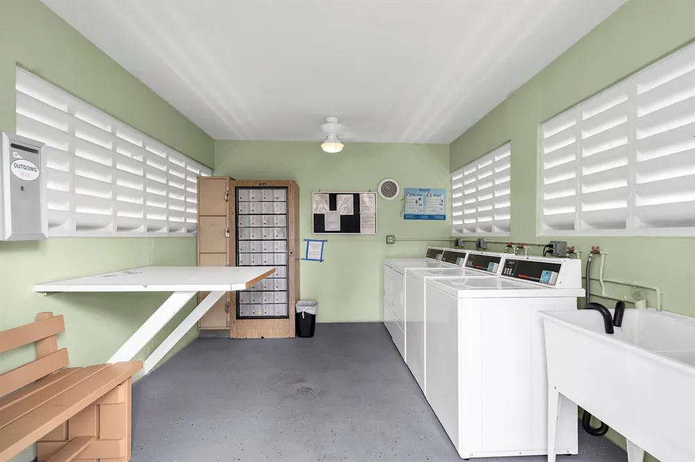2930 Crosley Drive E #M West Palm Beach, FL 33415