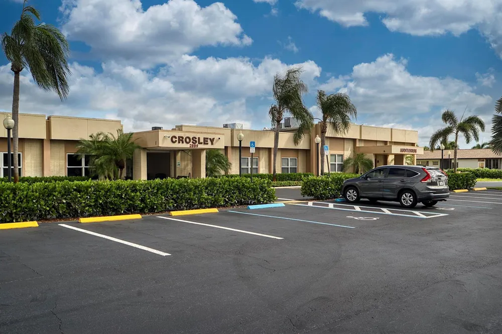 2930 Crosley Drive E #M West Palm Beach, FL 33415