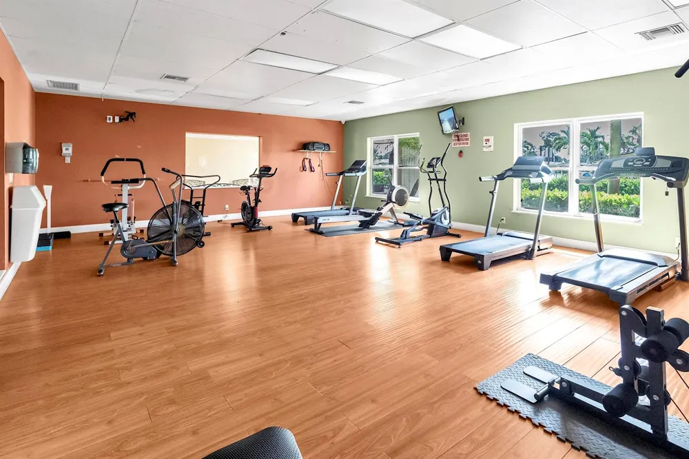 2930 Crosley Drive E #M West Palm Beach, FL 33415