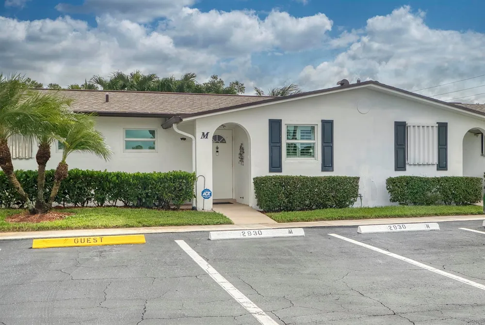 2930 Crosley Drive E #M West Palm Beach, FL 33415