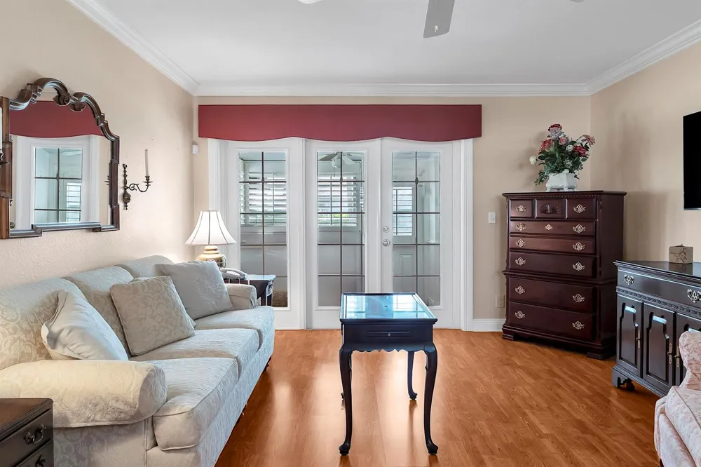 2930 Crosley Drive E #M West Palm Beach, FL 33415