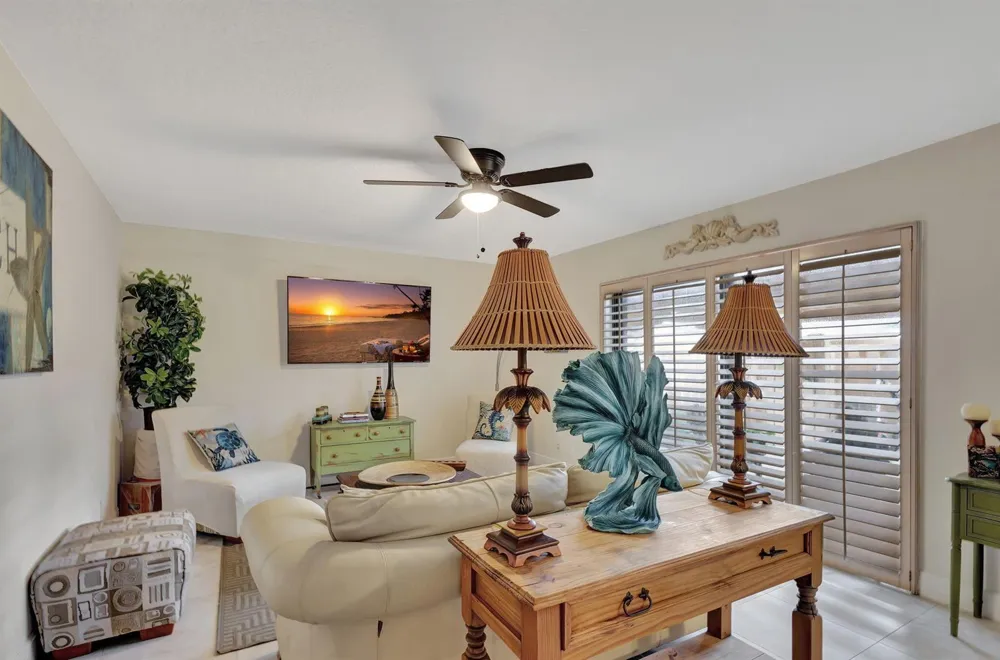 99 Lake Arbor Drive Palm Springs, FL 33461