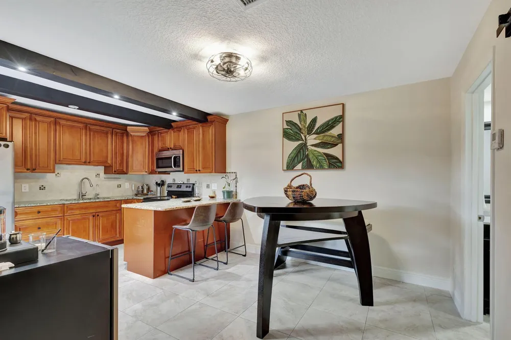 99 Lake Arbor Drive Palm Springs, FL 33461