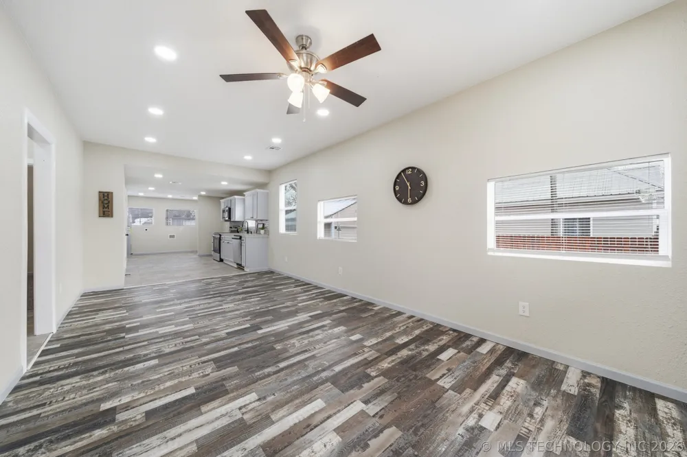322 9th Street Muskogee, OK 74401