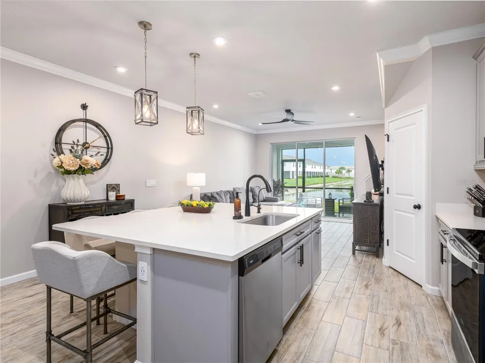 19319 BLUE POND DRIVE #22 Lutz, FL 33558