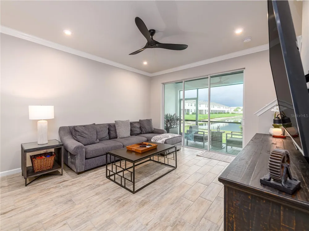 19319 BLUE POND DRIVE #22 Lutz, FL 33558