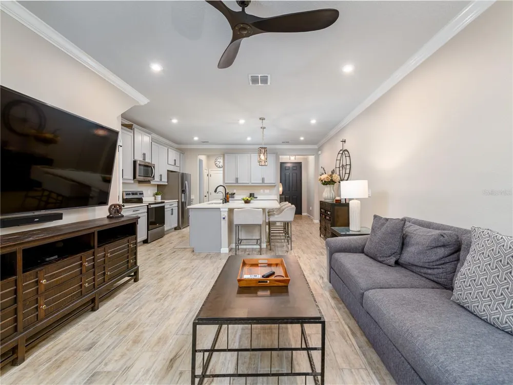 19319 BLUE POND DRIVE #22 Lutz, FL 33558