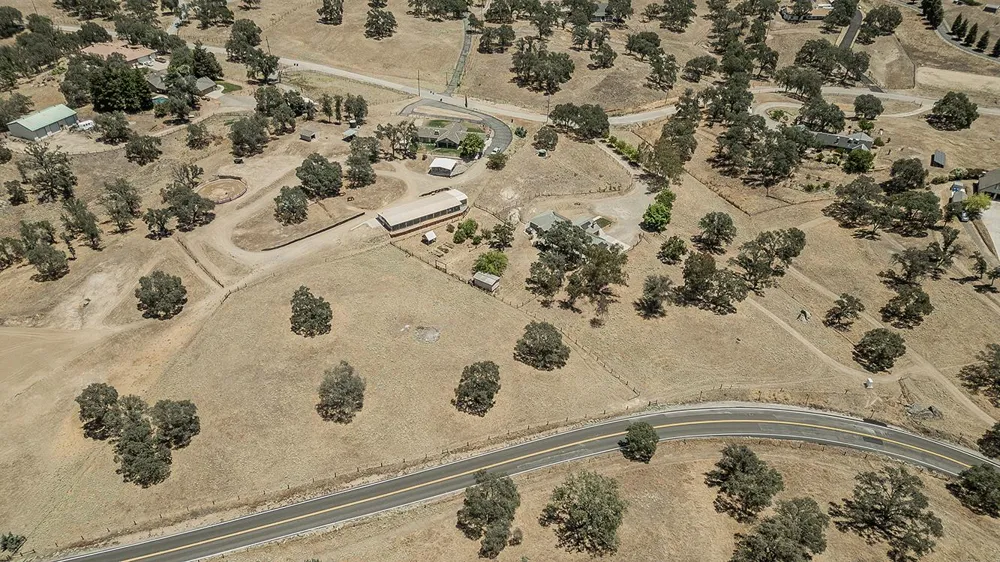 14176 Oak View Drive Prather, CA 93651