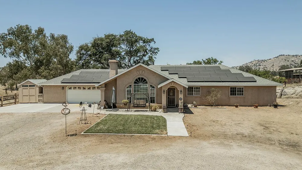 14176 Oak View Drive Prather, CA 93651