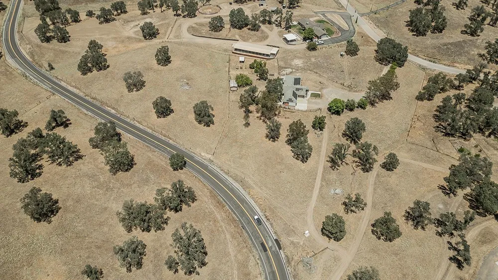 14176 Oak View Drive Prather, CA 93651