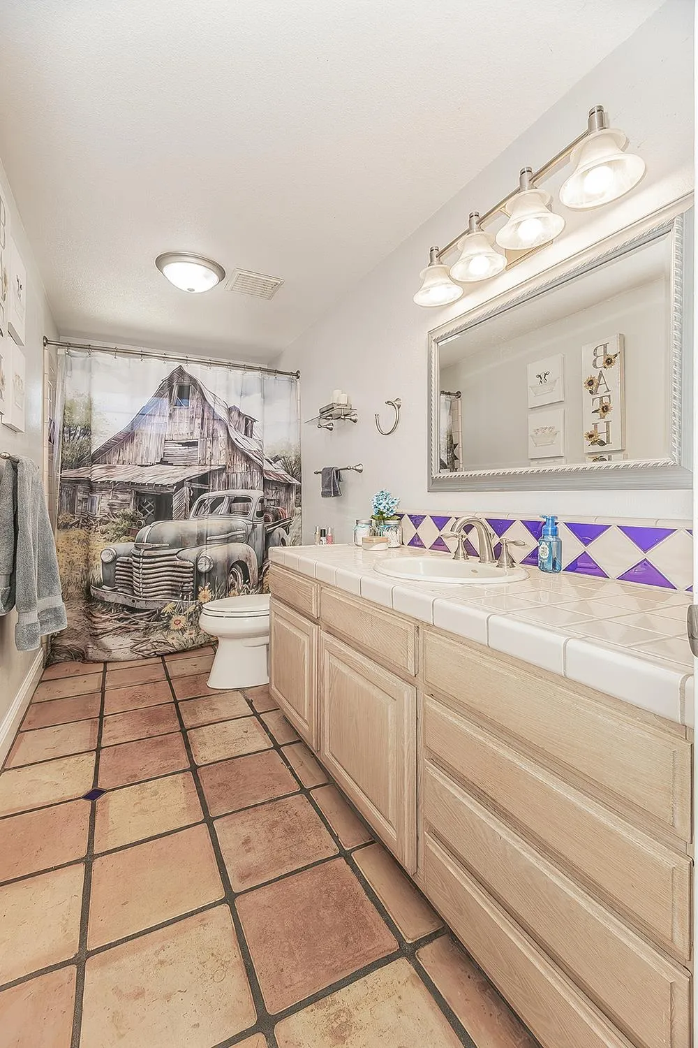 14176 Oak View Drive Prather, CA 93651