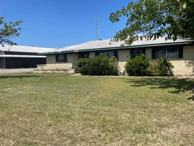 6520 Fm 1570 W Greenville, TX 75402