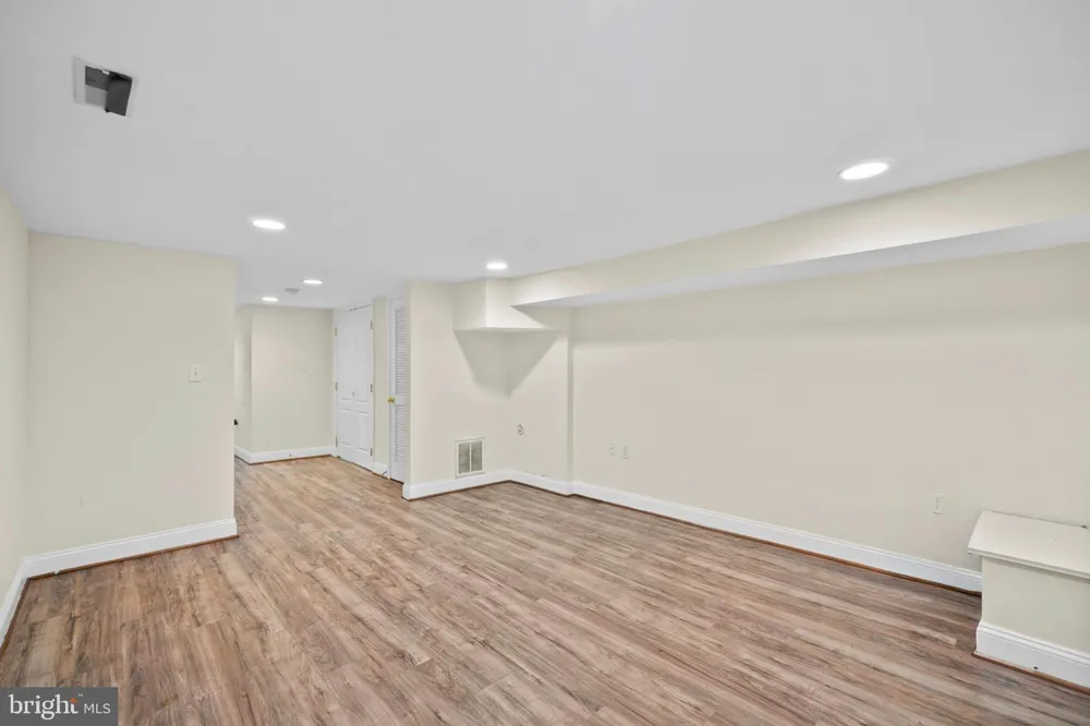514 MILTON AVENUE Baltimore, MD 21205