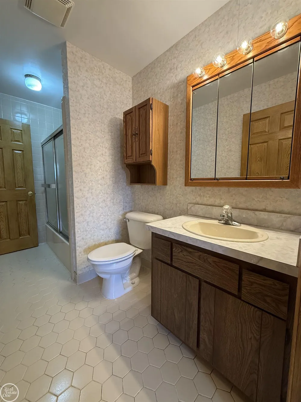 26250 South River Road Road Harrison Charter Township, MI 48045