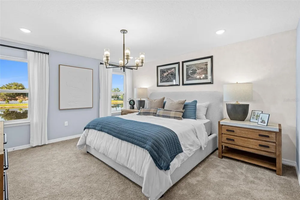 4947 WINDING RIVER ROAD Orlando, FL 32822