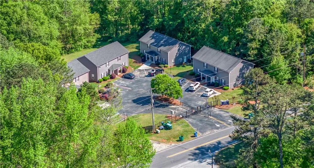 878 Hospital Road Commerce, GA 30529
