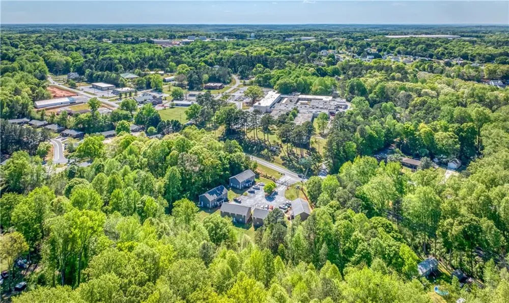 878 Hospital Road Commerce, GA 30529
