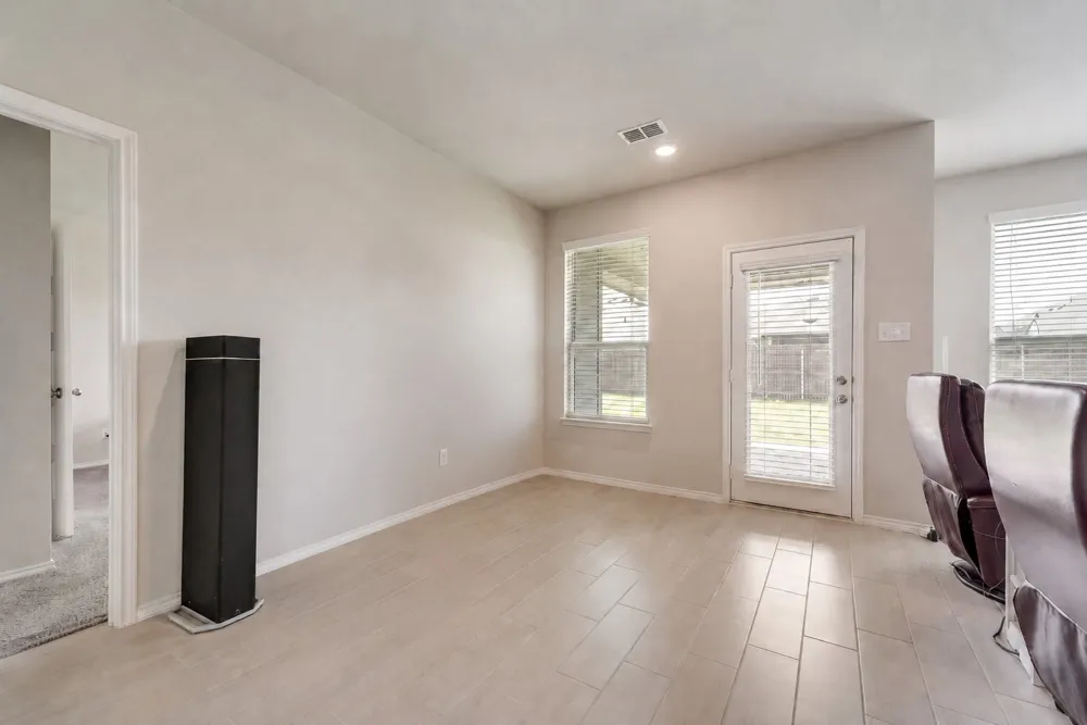3403 Western Trail Crandall, TX 75114