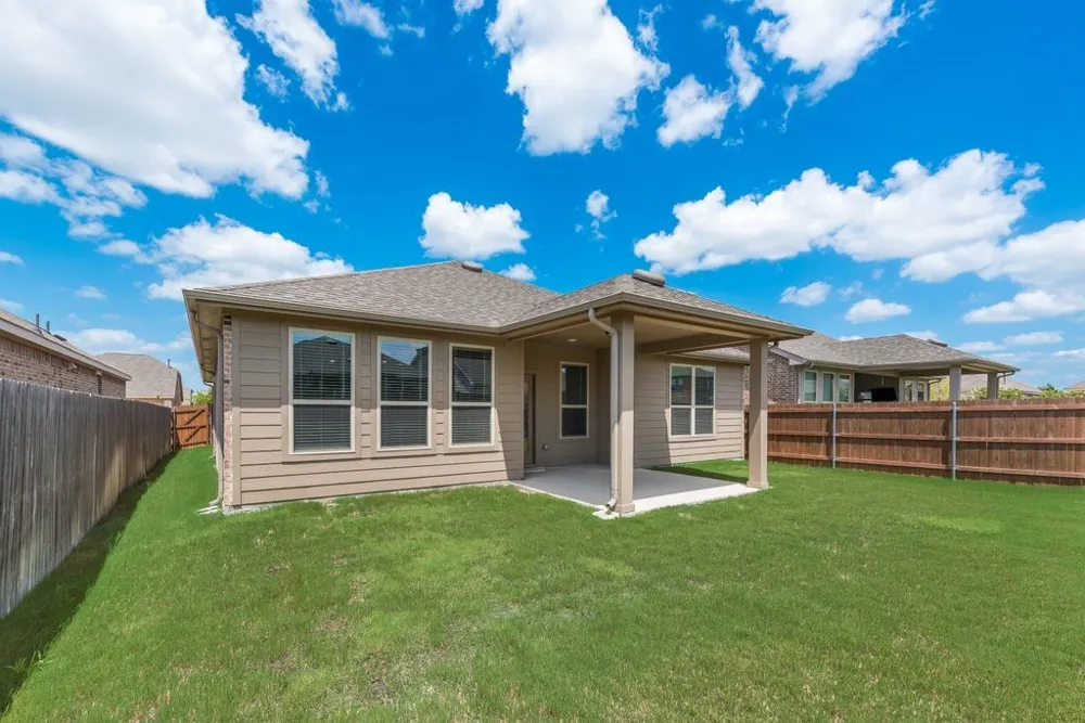 3403 Western Trail Crandall, TX 75114
