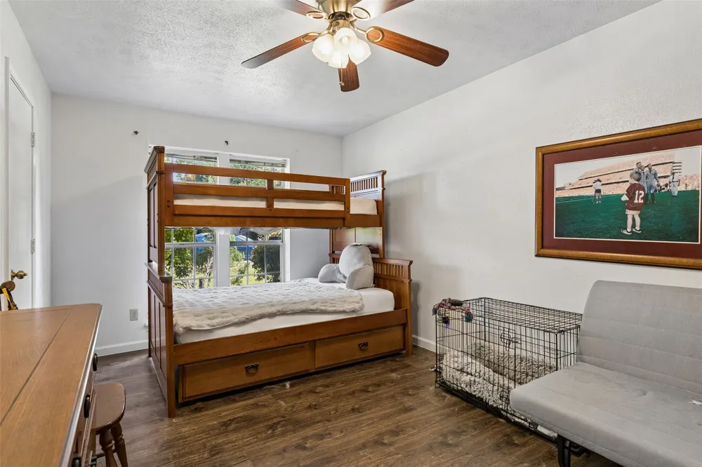 602 Wentworth Drive Richardson, TX 75081