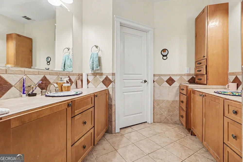 5497 Olde Plantation DR Douglasville, GA 30135