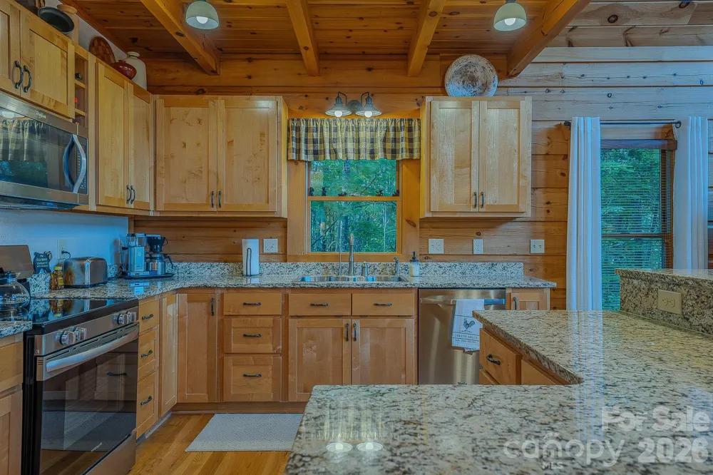 1016 Horizon Trail Nebo, NC 28761