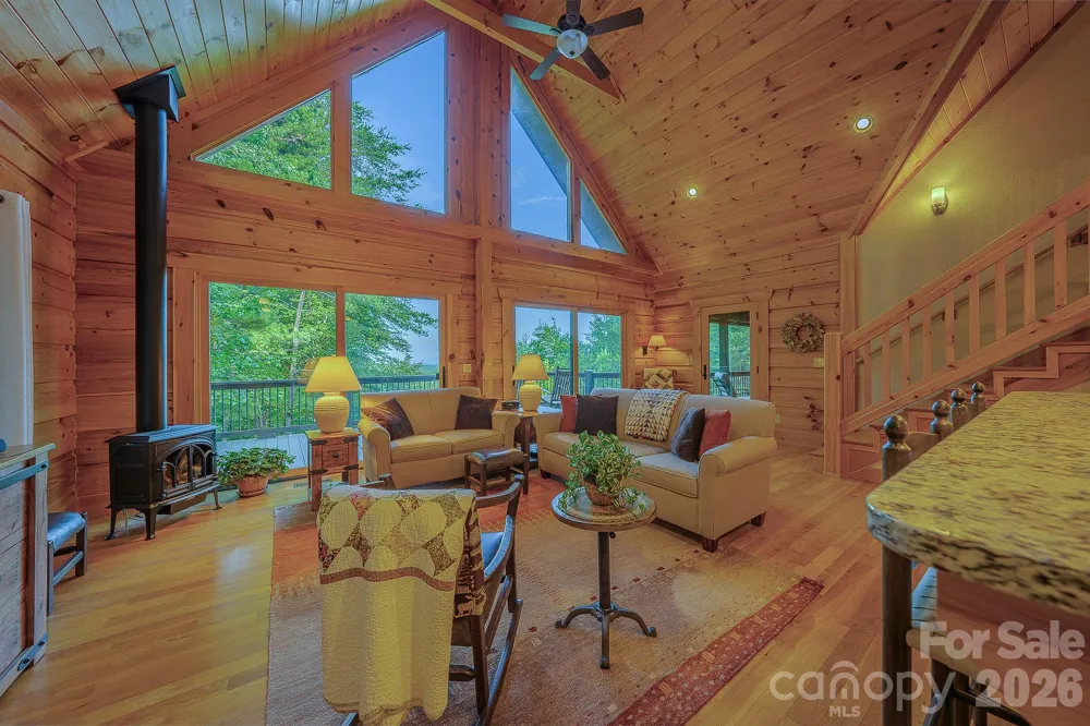 1016 Horizon Trail Nebo, NC 28761