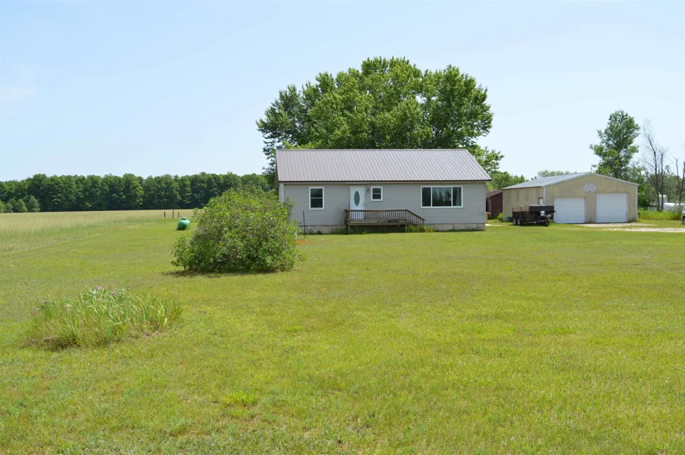 6268 E M-72 Excelsior Township, MI 49646