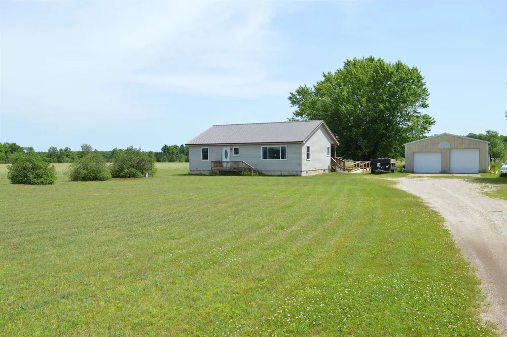 6268 E M-72 Excelsior Township, MI 49646