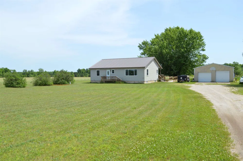 6268 E M-72 Excelsior Township, MI 49646