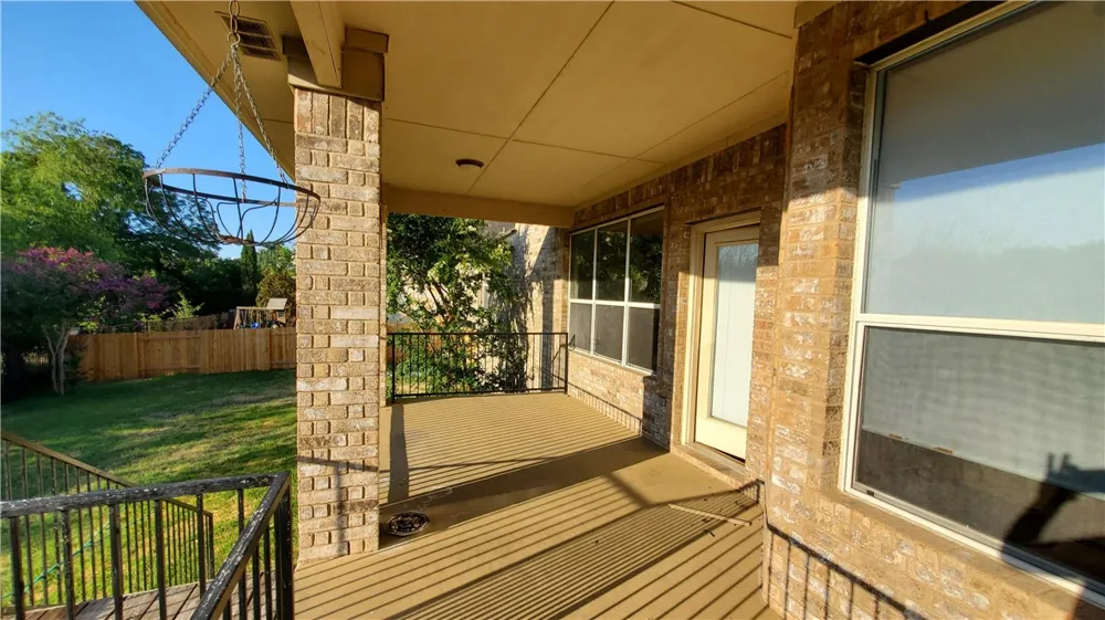 9421 Lisi Anne Drive Austin, TX 78717