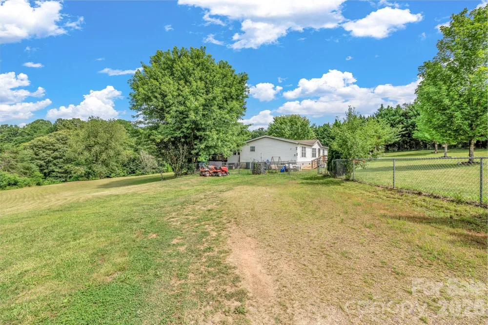 147 High Valley Estates Drive Alexander, NC 28701