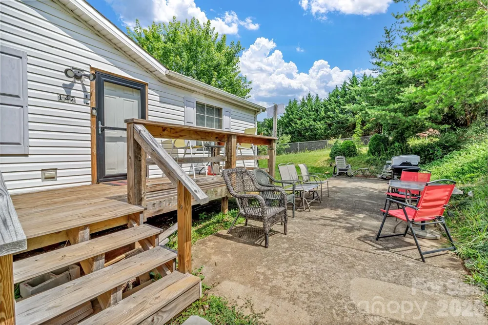 147 High Valley Estates Drive Alexander, NC 28701