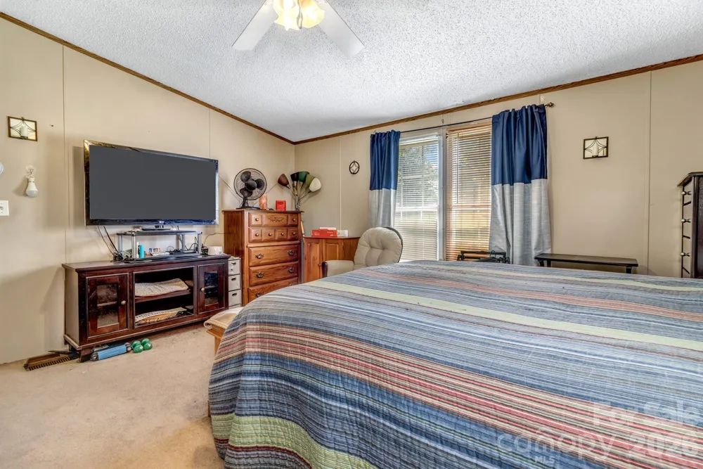 147 High Valley Estates Drive Alexander, NC 28701