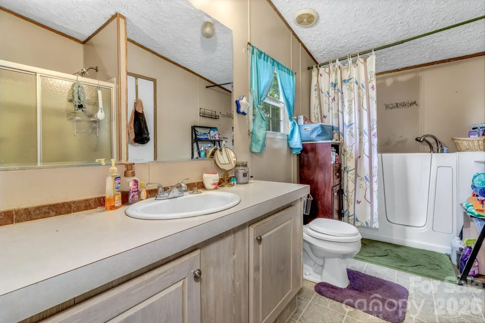 147 High Valley Estates Drive Alexander, NC 28701