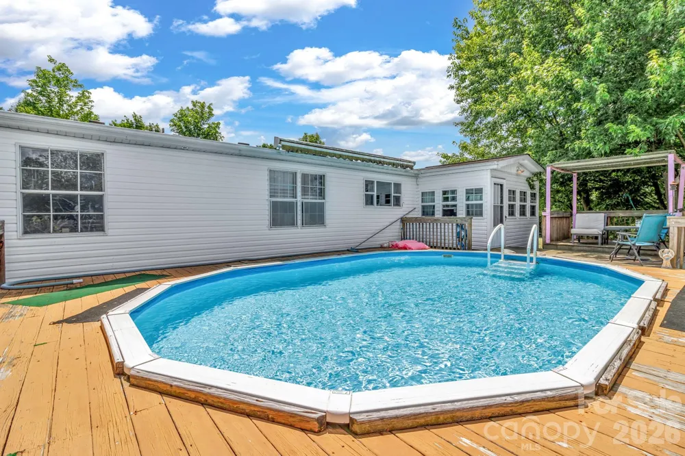 147 High Valley Estates Drive Alexander, NC 28701