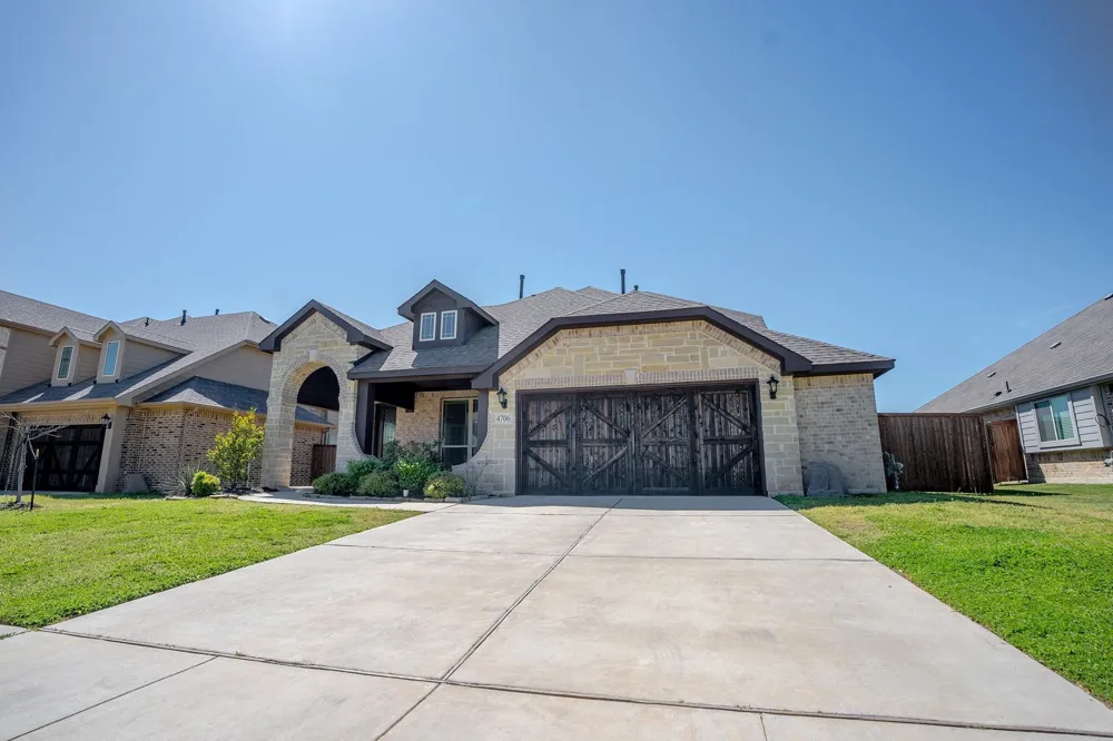 4706 Belladonna Court Mansfield, TX 76063