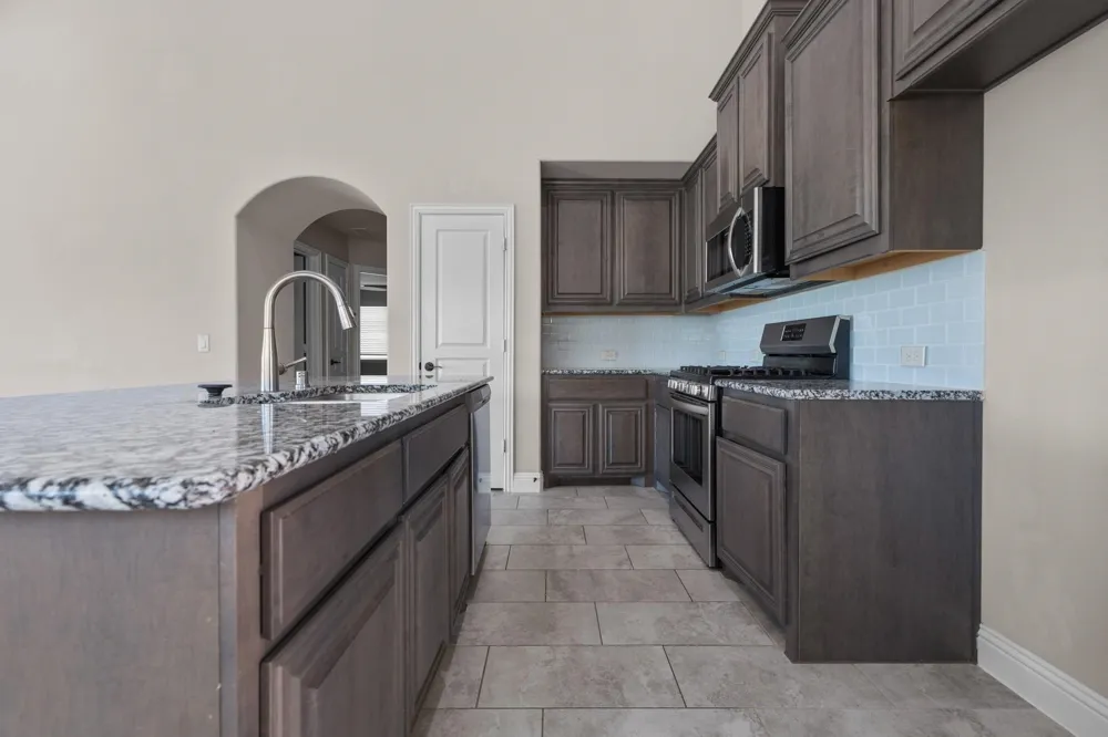 4706 Belladonna Court Mansfield, TX 76063