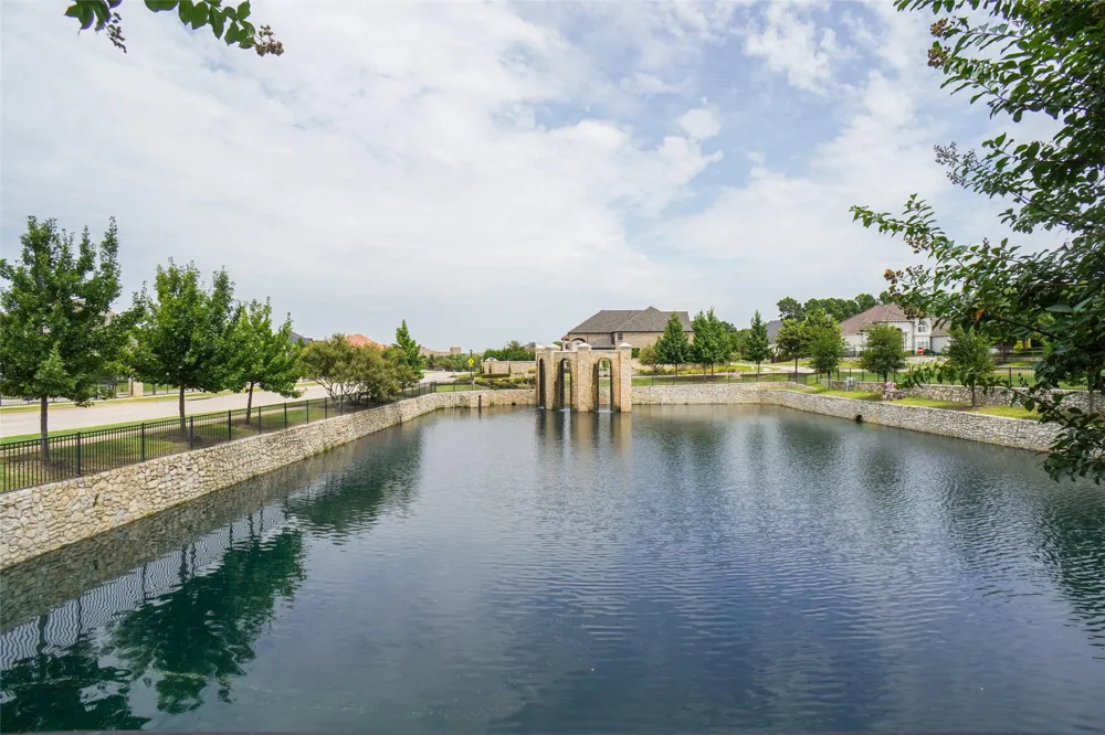 2404 Palmetto Way Southlake, TX 76092