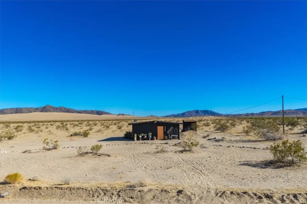 87101 29 Palms Highway 29 Palms, CA 92277
