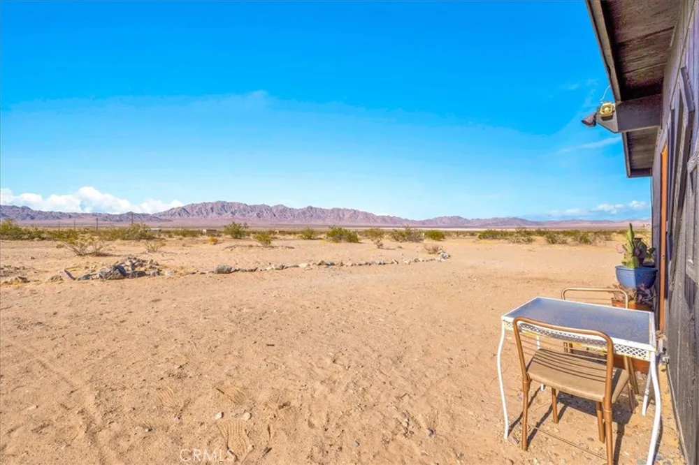 87101 29 Palms Highway 29 Palms, CA 92277