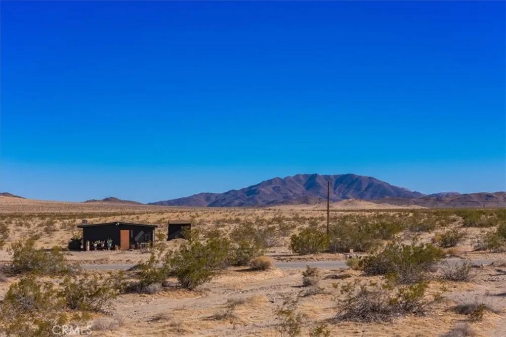 87101 29 Palms Highway 29 Palms, CA 92277