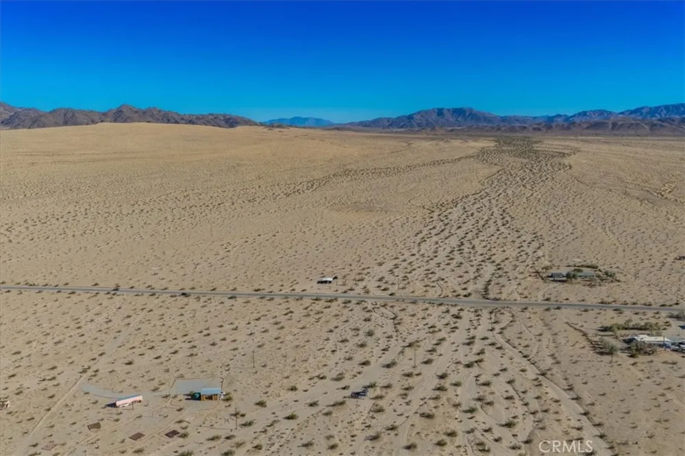 87101 29 Palms Highway 29 Palms, CA 92277