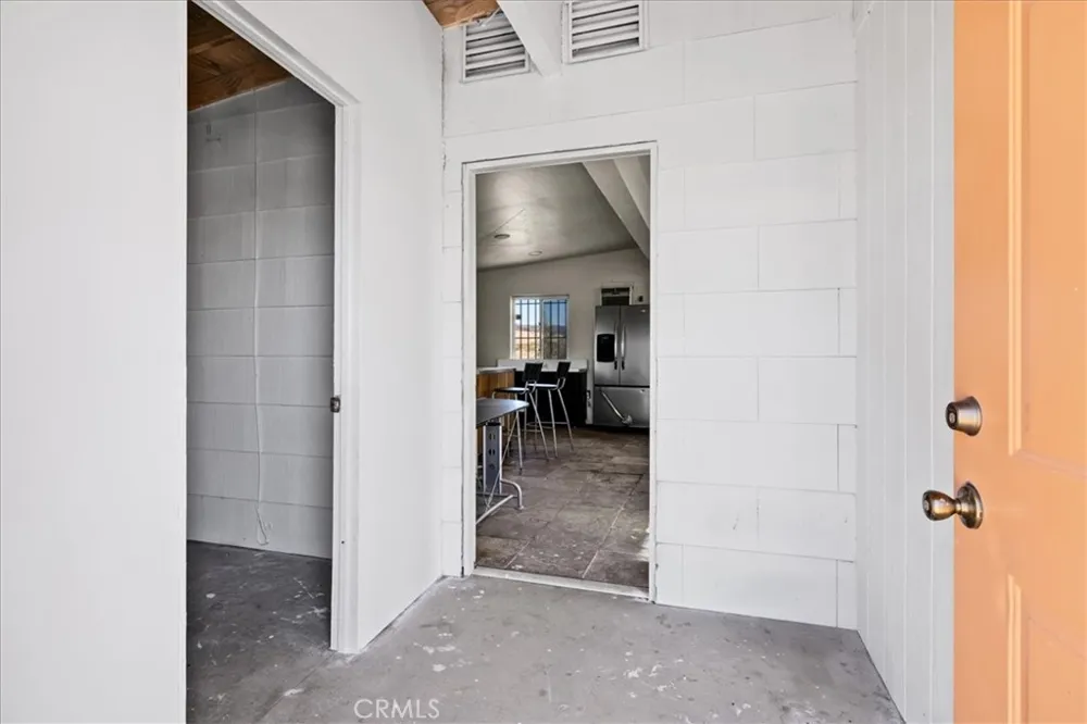 87101 29 Palms Highway 29 Palms, CA 92277