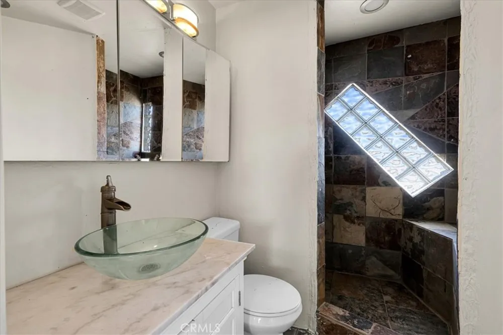 87101 29 Palms Highway 29 Palms, CA 92277