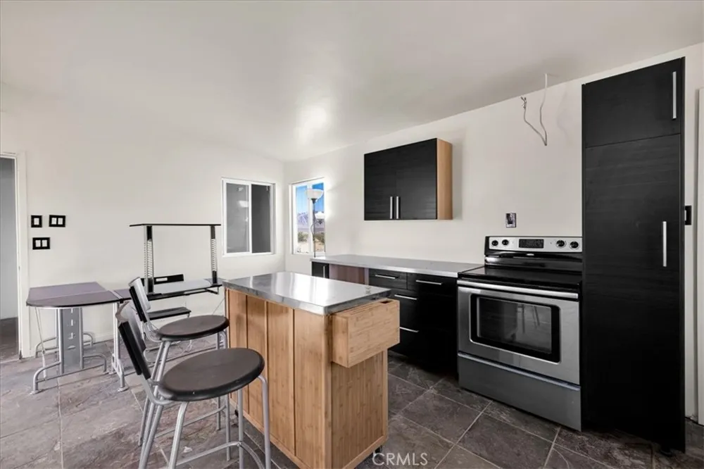 87101 29 Palms Highway 29 Palms, CA 92277