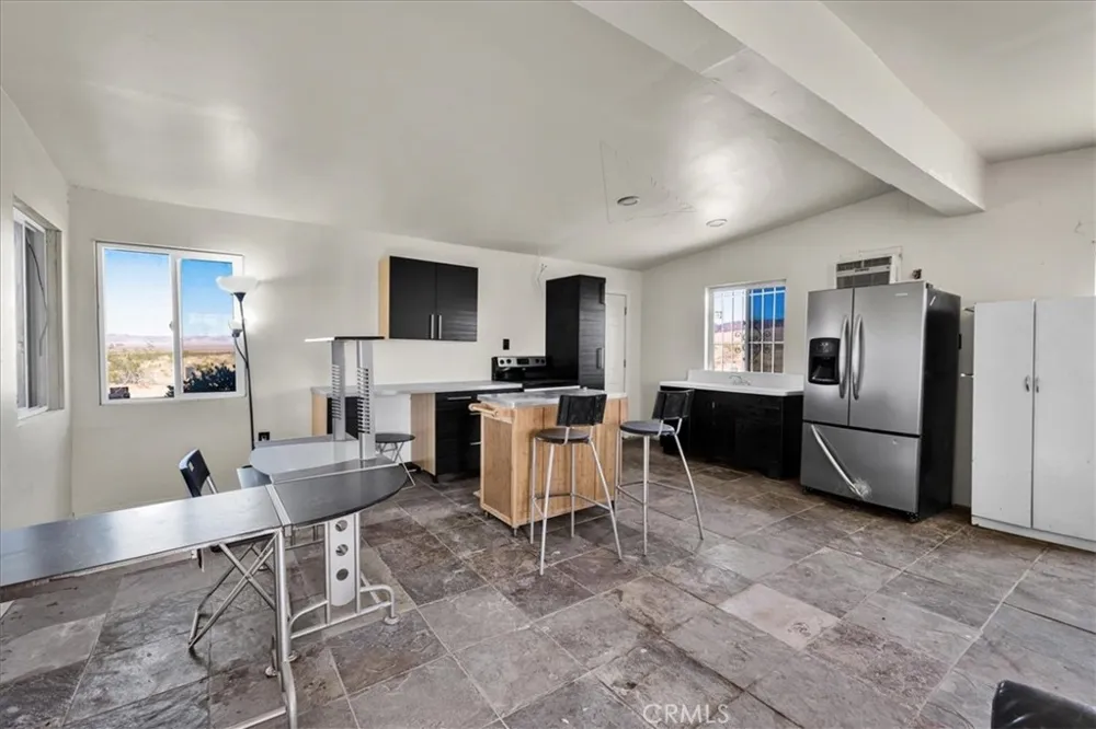 87101 29 Palms Highway 29 Palms, CA 92277