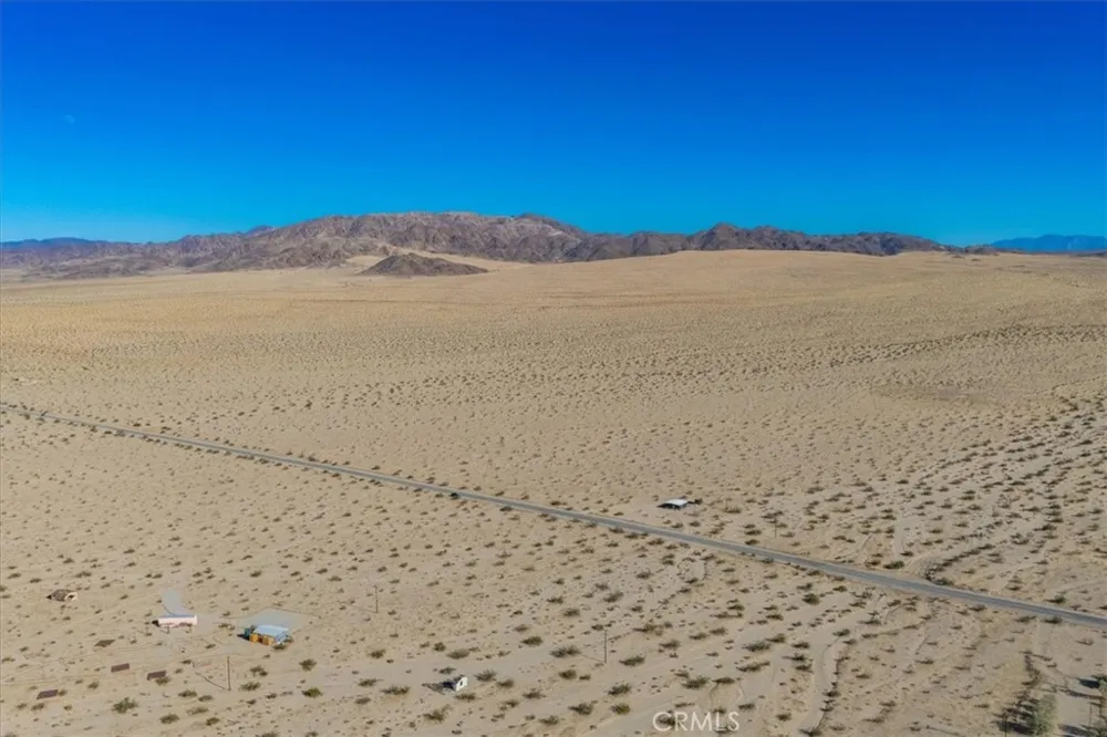 87101 29 Palms Highway 29 Palms, CA 92277