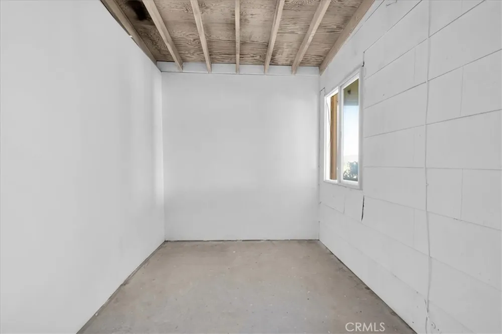 87101 29 Palms Highway 29 Palms, CA 92277